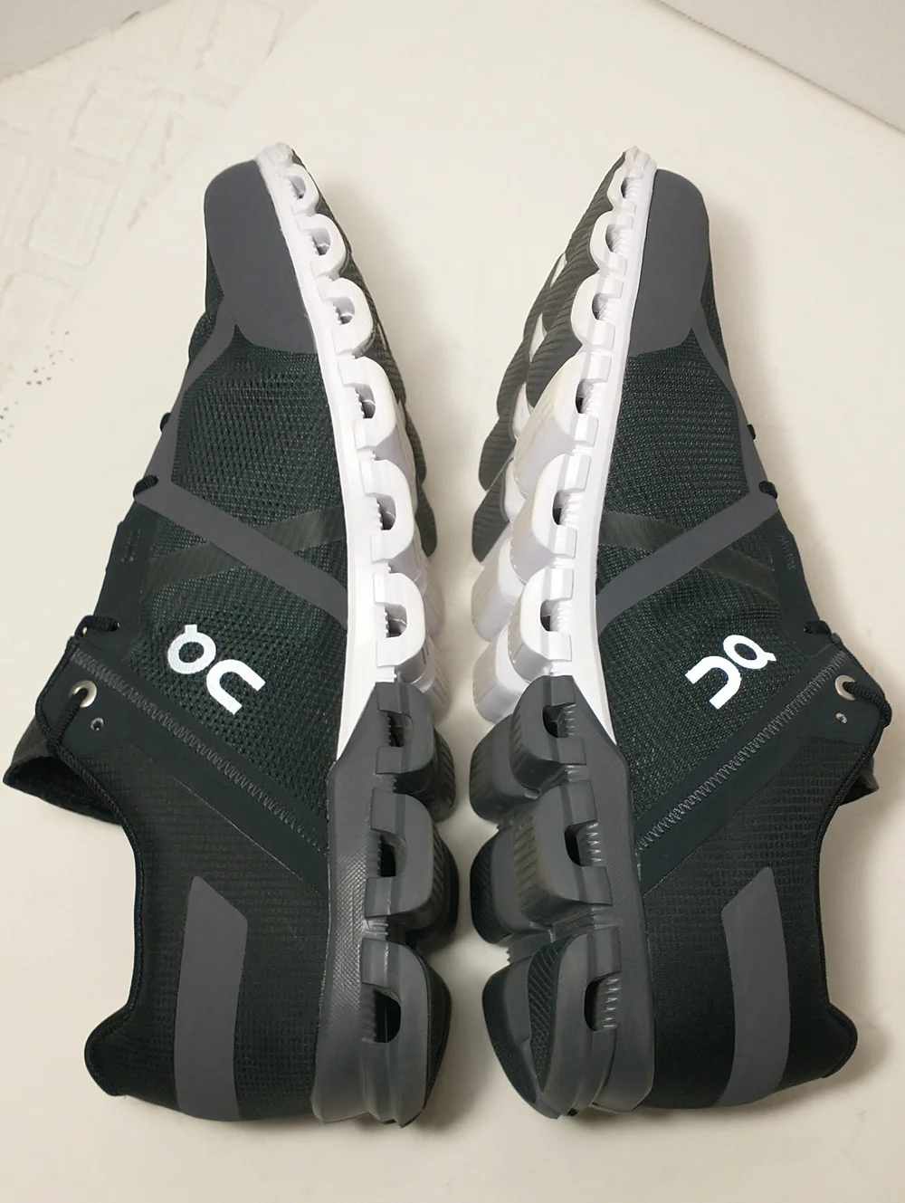 LIKE NEW ON Running Mens Cloudflow Mesh Trainers - Black Asphalt Grey, Size 12.5